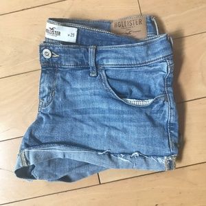 Hollister Low-rise denim shorts